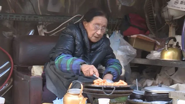 통인동 기름떡볶이