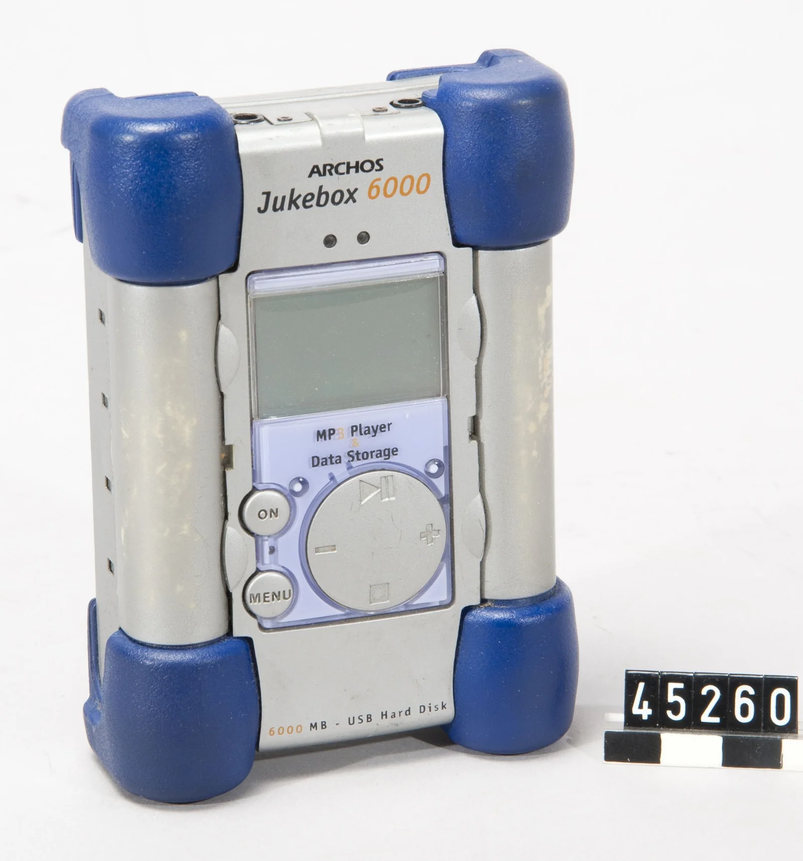 Figure.10 대체 뭔지 모를.. 최초의 PMP Jukebox 6000